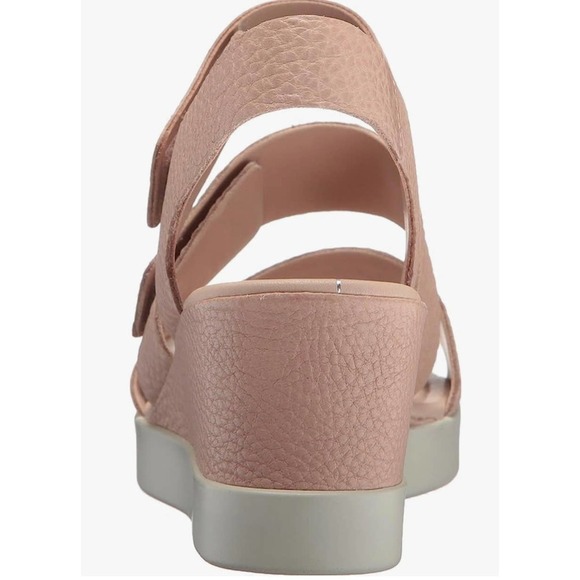 ECCO Shape Wedge Plateau Sandal in Rose Poussiere - Picture 3 of 11